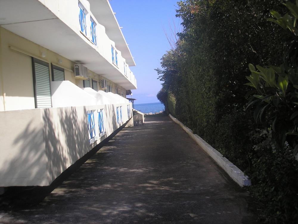 Francisco Beach Hotel Agios Andreas (Messenia) Exterior foto
