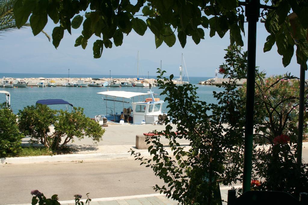 Francisco Beach Hotel Agios Andreas (Messenia) Exterior foto